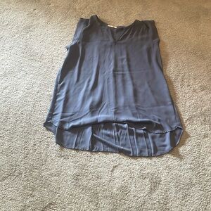 Blue Pleione women’s top